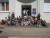Nos deux classes devant le centre