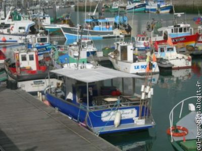 un bateau de p&ecirc;che